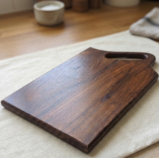 Premium Sheesham Wood Chopping Board with Ergonomic Handle – Handcrafted Kitchen Cutting & Serving Board
