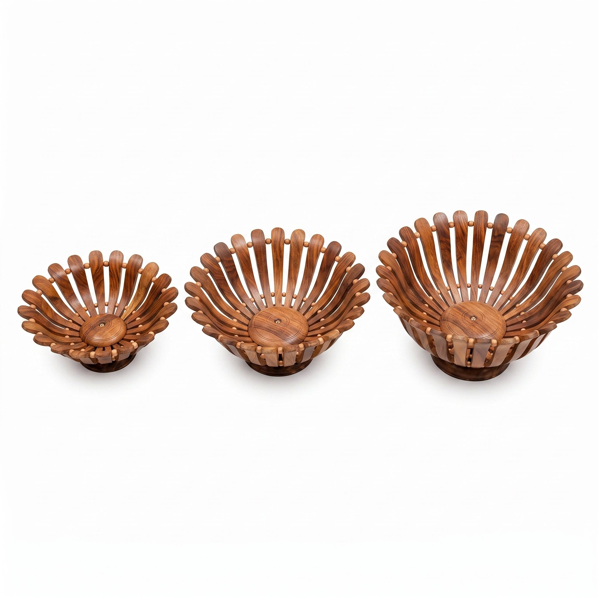 Luxury Handcrafted Wooden Fruit Basket Set – Decorative Serving Bowls (3 Pieces)