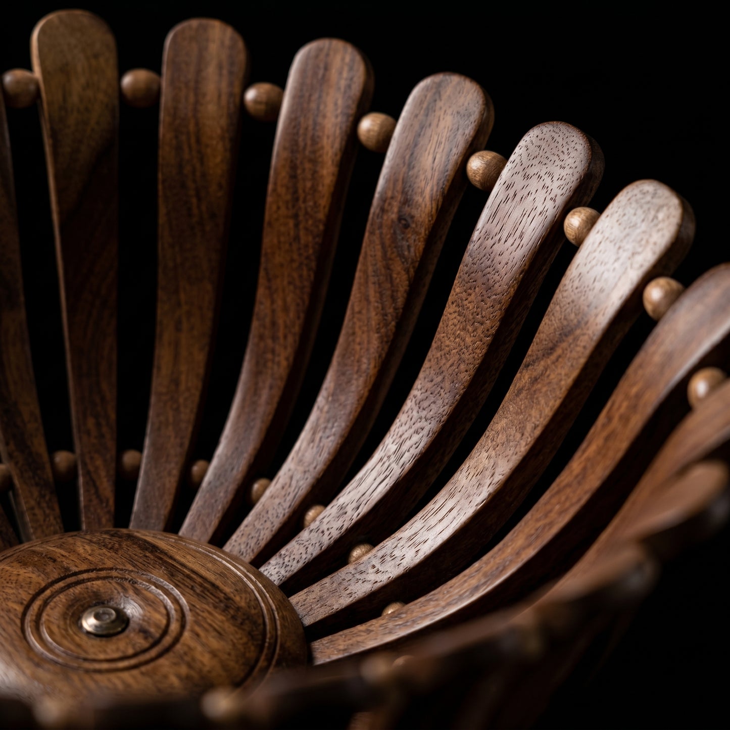Luxury Handcrafted Wooden Fruit Basket Set – Decorative Serving Bowls (3 Pieces)