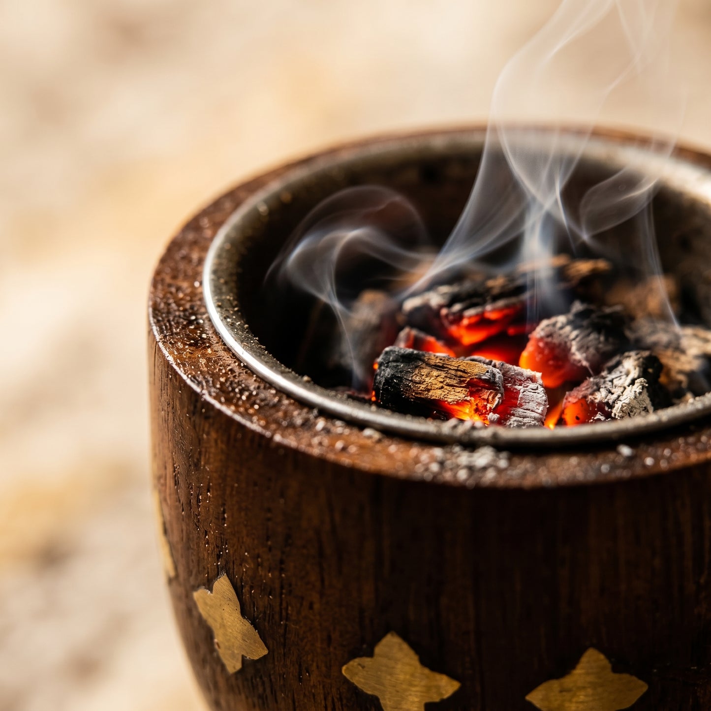 Luxury Handcrafted Wooden Bakhoor Burner Cup – Premium Oud & Incense Holder
