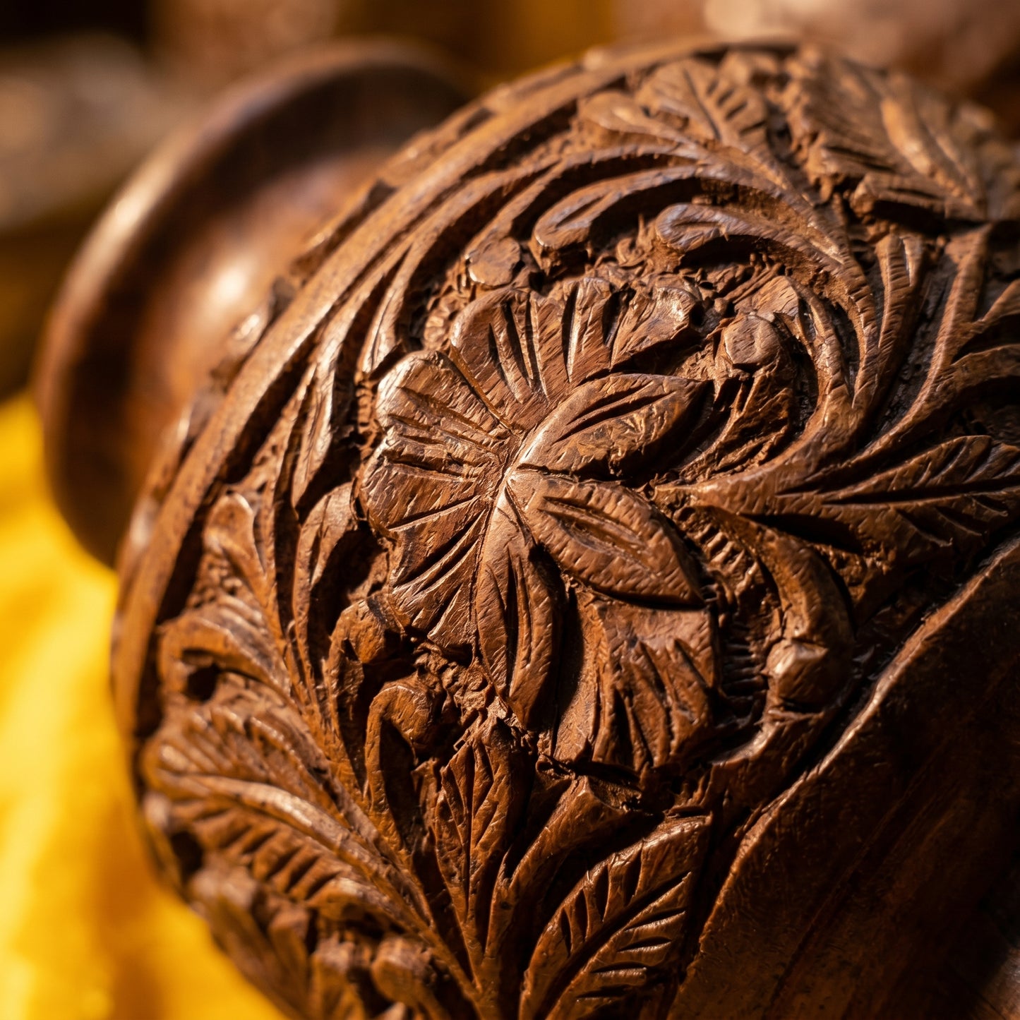 Hand Carved Wooden Vase Set – 3 Sizes